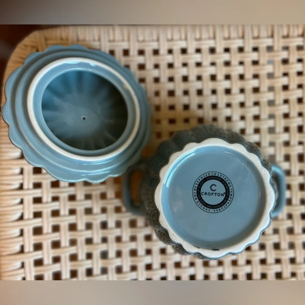 Crofton Pumpkin Cocotte – Blue Stoneware Mini Casserole Dish Fall Kitchenware